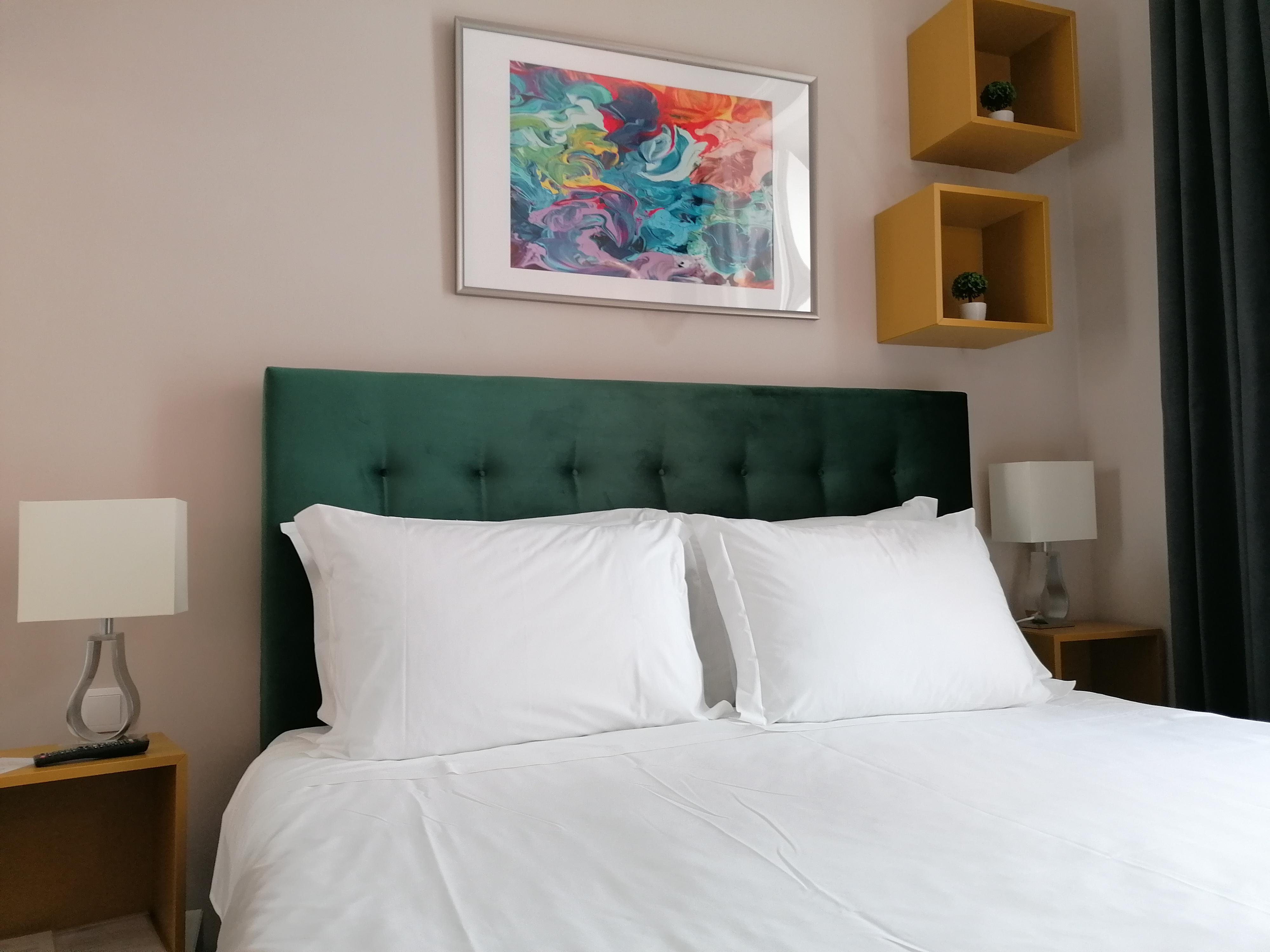 Temple Suites Guesthouse ポルティマン エクステリア 写真
